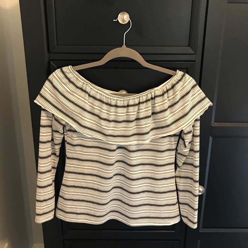 Off the shoulder, long sleeve top